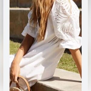 H&M White Eyelet Puff Sleeve Dress